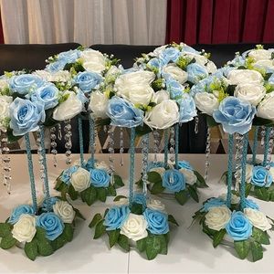 Six (6 pcs) Elegant Flower Table Center Piece Light Blue/White